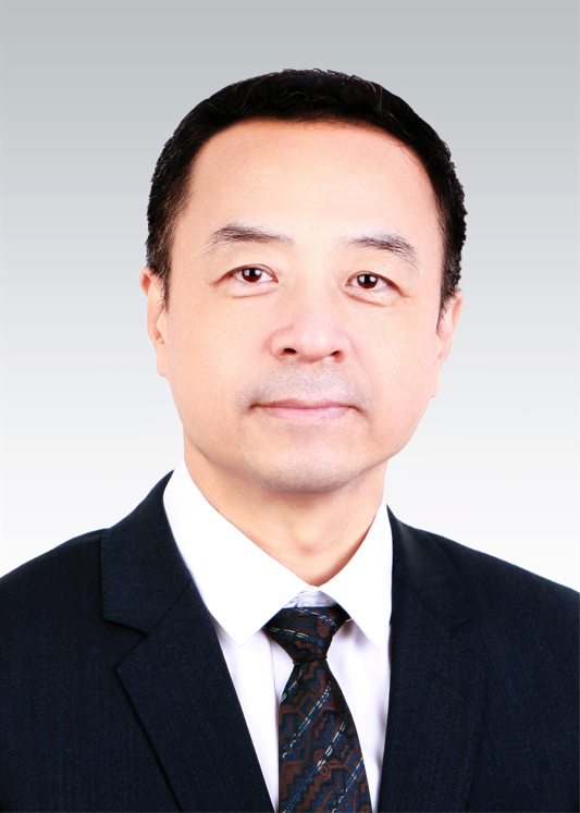 崔士鑫，男，漢族，1966年9月生，研究生學歷，中共黨員，現(xiàn)任人民日報社副總編輯兼機關黨委書記。